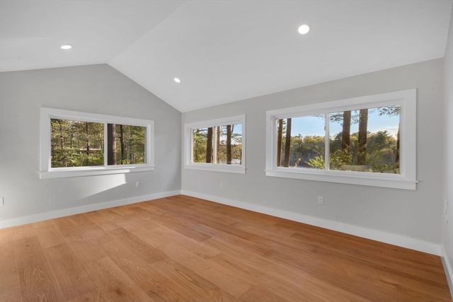96 Lake Shore Dr, Duxbury, MA 02332