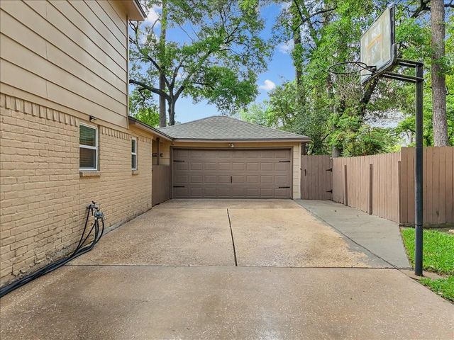 5606 Timbers Trail Drive, Humble, TX 77346