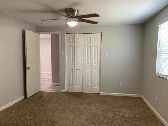 1107 Oxford Street, River Oaks, TX 76114