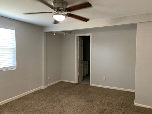 1107 Oxford Street, River Oaks, TX 76114
