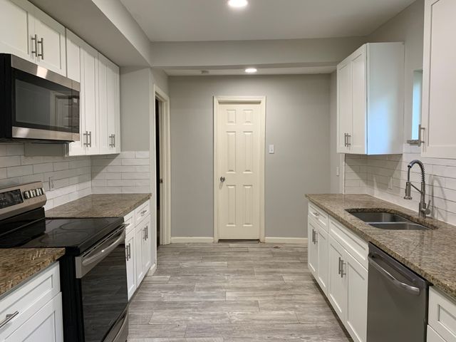1107 Oxford Street, River Oaks, TX 76114