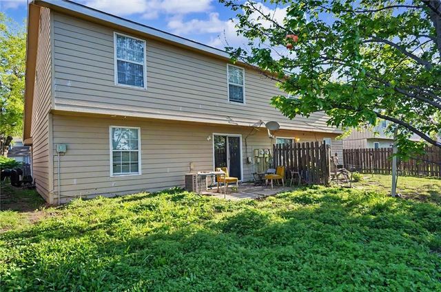 4015 Overland Drive, Lawrence, KS 66049