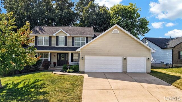 903 Indian Rock Court, Wentzville, MO 63385