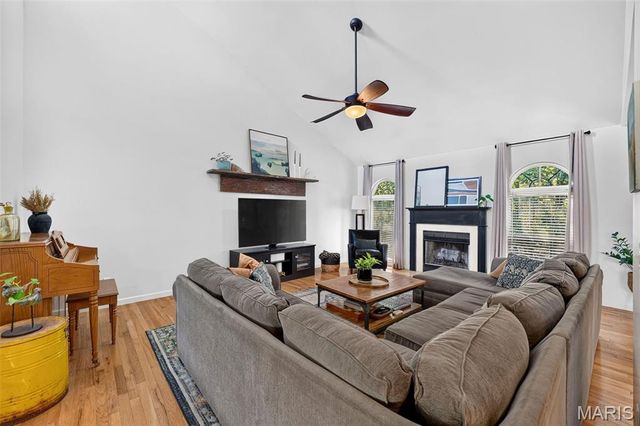 903 Indian Rock Court, Wentzville, MO 63385