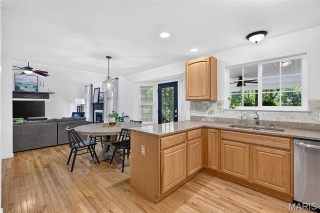 903 Indian Rock Court, Wentzville, MO 63385
