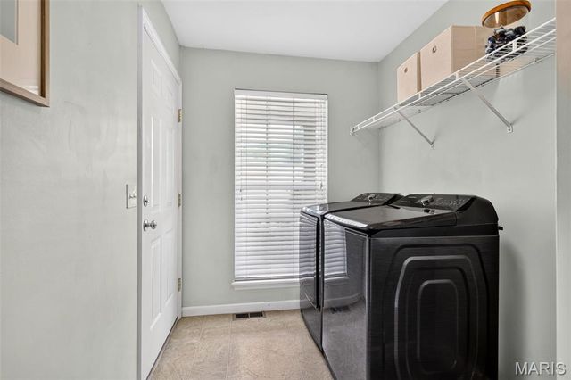 903 Indian Rock Court, Wentzville, MO 63385