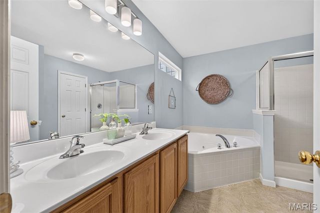 903 Indian Rock Court, Wentzville, MO 63385