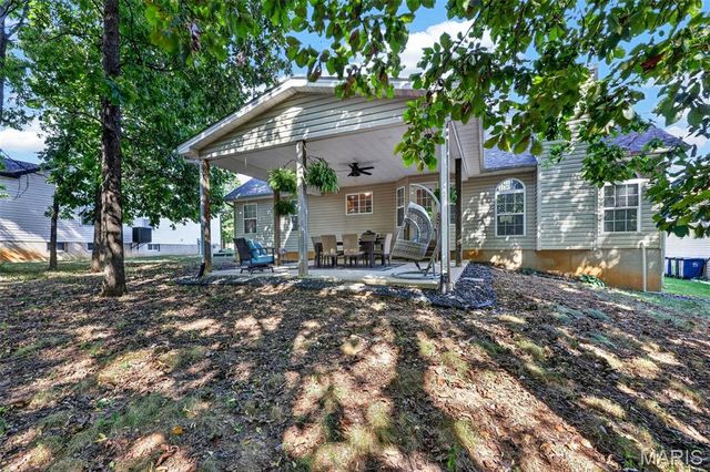 903 Indian Rock Court, Wentzville, MO 63385
