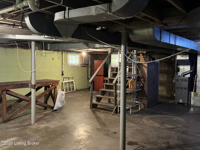 4721 S 3rd St, Louisville, KY 40214