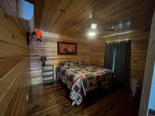 213 Spring Lake Dr, Mammoth Spring, AR 72554