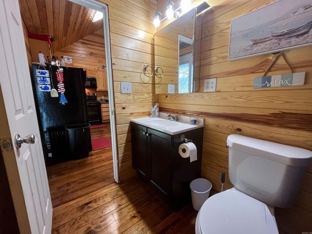 213 Spring Lake Dr, Mammoth Spring, AR 72554