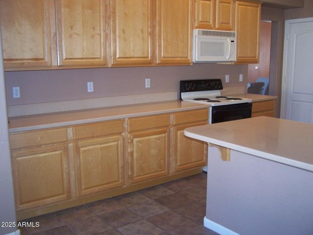 7220 W MELINDA Lane, Glendale, AZ 85308