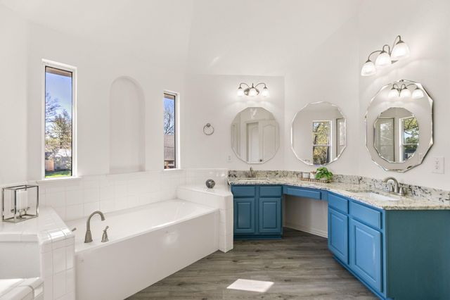 7019 Revelwood Drive, Magnolia, TX 77354