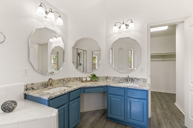 7019 Revelwood Drive, Magnolia, TX 77354