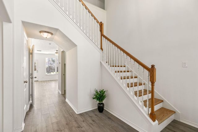 7019 Revelwood Drive, Magnolia, TX 77354