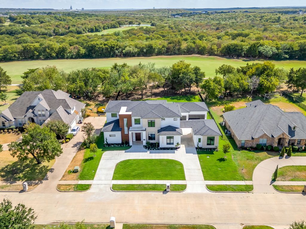 1024 Parview Circle, Grand Prairie, TX 75104 — photo 3