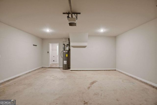 122 W Lexington Avenue, Griffin, GA 30223