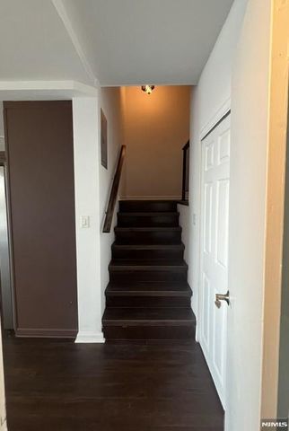 4 Horizon Road 1207, Fort Lee, NJ 07024