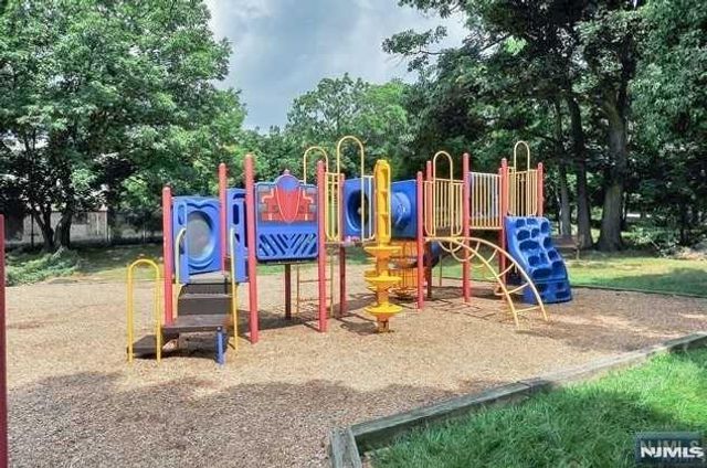 4 Horizon Road 1207, Fort Lee, NJ 07024