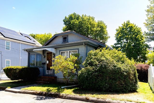 38 Custer Street, Brockton, MA 02301