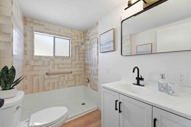 1761 44th Avenue, Capitola, CA 95010