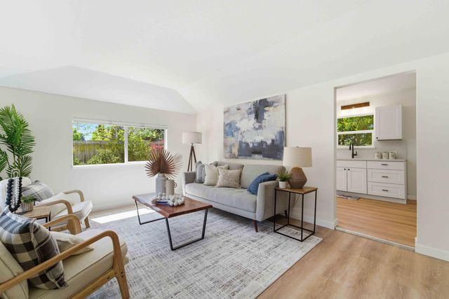 1761 44th Avenue, Capitola, CA 95010