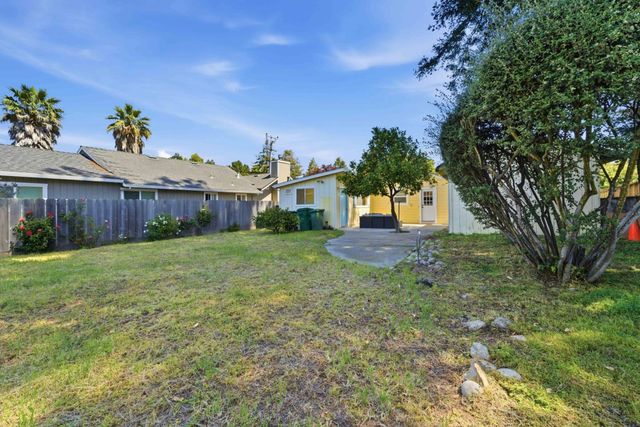 1761 44th Avenue, Capitola, CA 95010