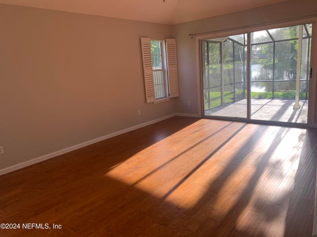 524 LIGHTHOUSE Court, Neptune Beach, FL 32266