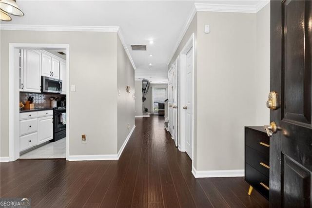 6393 Hawthorne Terrace, Peachtree Corners, GA 30092