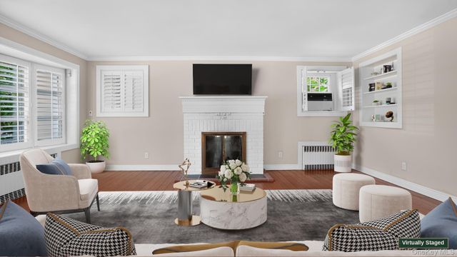 1058 PLANDOME Road, Manhasset, NY 11030
