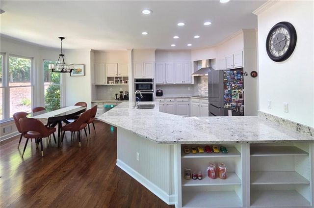 1363 Riverview Run Lane, Suwanee, GA 30024