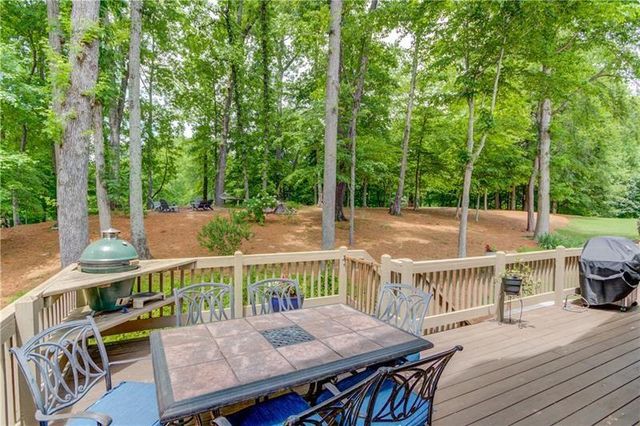 1363 Riverview Run Lane, Suwanee, GA 30024