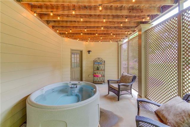 1363 Riverview Run Lane, Suwanee, GA 30024