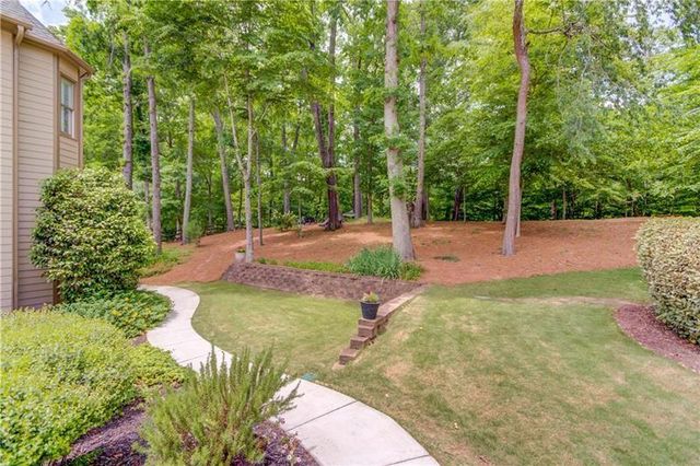 1363 Riverview Run Lane, Suwanee, GA 30024