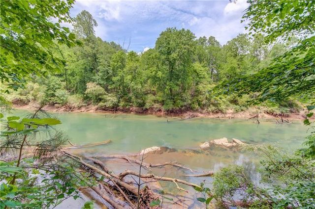 1363 Riverview Run Lane, Suwanee, GA 30024