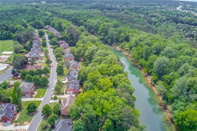 1363 Riverview Run Lane, Suwanee, GA 30024