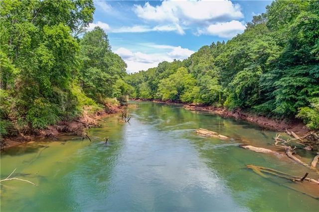 1363 Riverview Run Lane, Suwanee, GA 30024