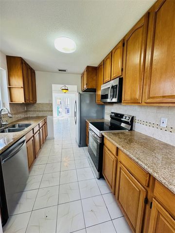 18501 SW 115th Ave, Miami, FL 33157