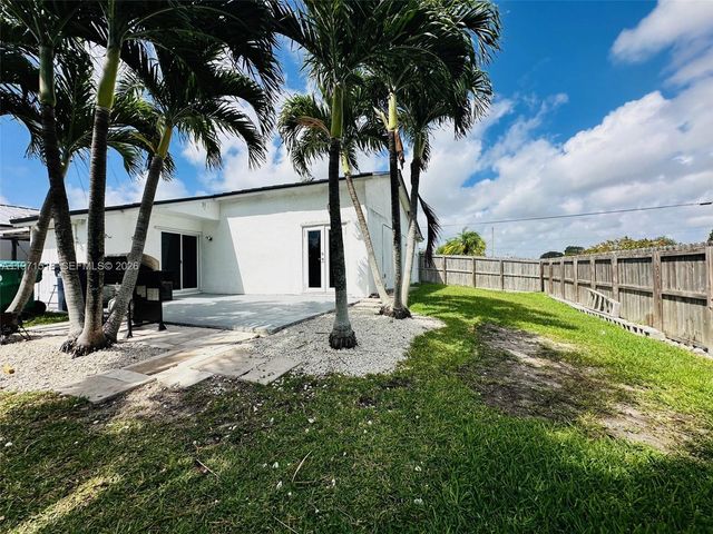 18501 SW 115th Ave, Miami, FL 33157
