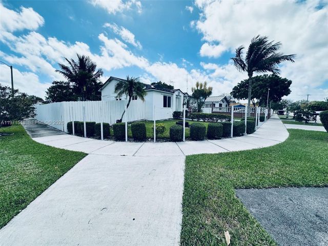 18501 SW 115th Ave, Miami, FL 33157