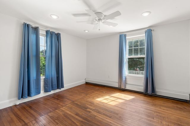48 Hudson St, Attleboro, MA 02703
