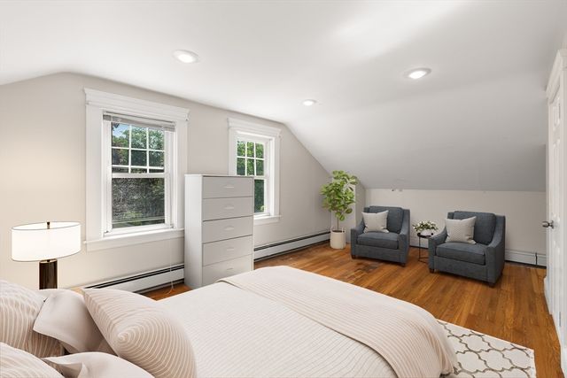 48 Hudson St, Attleboro, MA 02703