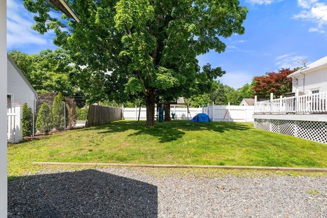 48 Hudson St, Attleboro, MA 02703