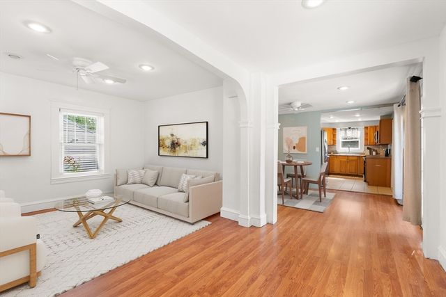 48 Hudson St, Attleboro, MA 02703