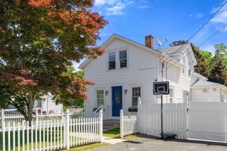 48 Hudson St, Attleboro, MA 02703