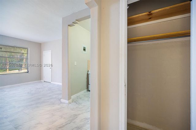 825 Alton Rd 2, Miami Beach, FL 33139