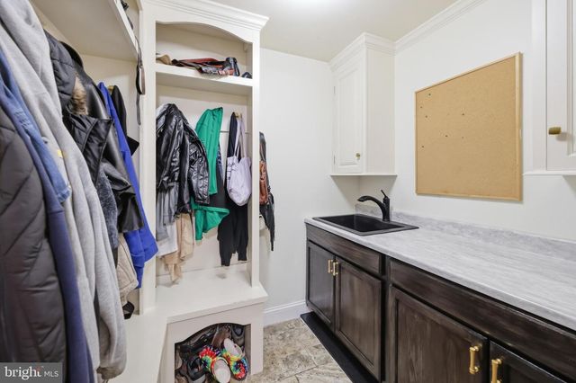 6 BRECKENRIDGE DR, Shamong, NJ 08088