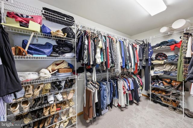 6 BRECKENRIDGE DR, Shamong, NJ 08088