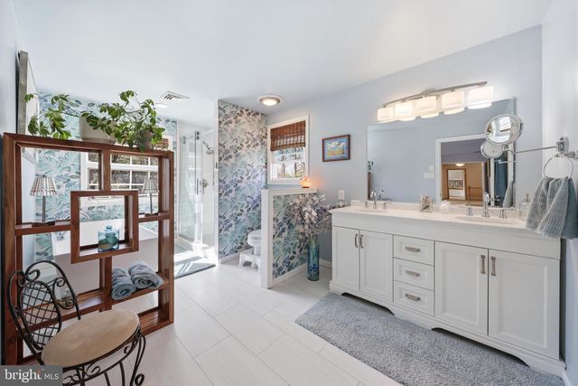 6 BRECKENRIDGE DR, Shamong, NJ 08088