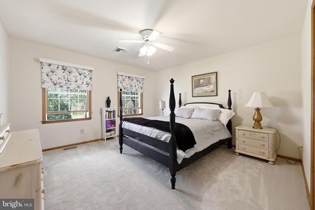 6 BRECKENRIDGE DR, Shamong, NJ 08088